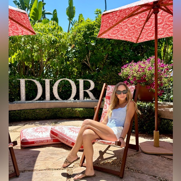 Meet your Posher, Amanda - Picture 1 of 1